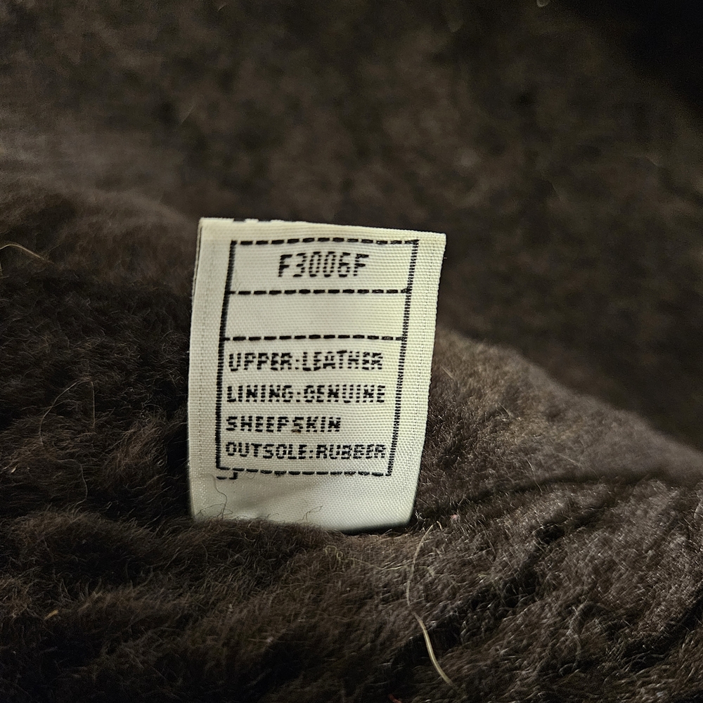 Brown UGG Leather Women's Boots - Picture 5 of 8